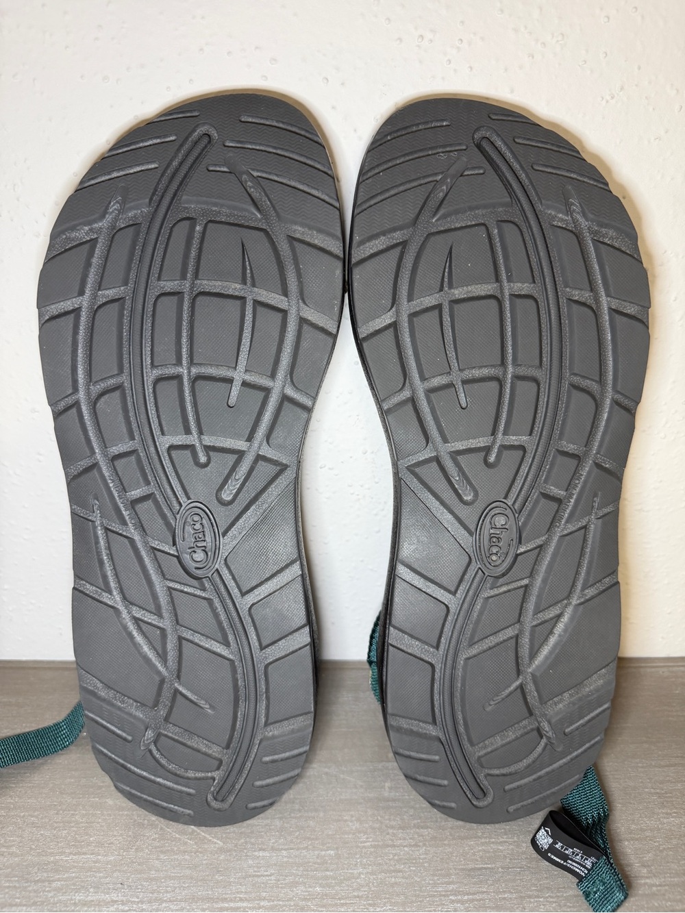 Women's Chaco Z/1 Classic Sport Sandals Green Geometric Pattern Size 11 US - Picture 8 of 9